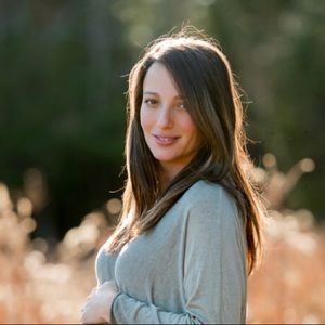 Meet your Posher, Carla